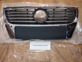 Решітка радіатора Volkswagen Passat B6 2006-2010 , з отв. під парктроник