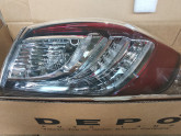Ліхтар задній Mazda 3 09-13 седан правий  внешний, Led BBP351160D