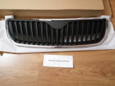 Решітка радіатора Skoda Superb 2009-2013
