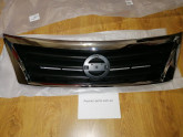 Решітка радіатора Nissan Altima 2013-2016