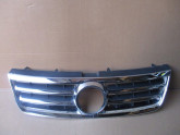 Решітка радіатора на Volkswagen Touareg 2002-2007