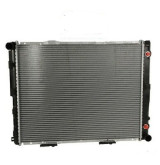 Радіатор охолодження двигуна Mercedes W124 1984-1996(3.0 TD) A1245003203