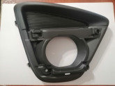 Решітка противотуманки права Mazda CX5 2015-2016