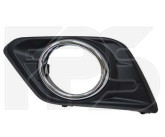 Решітка в бампер права Nissan Rogue X-Trail T32 2014-2017 з хром окуляром