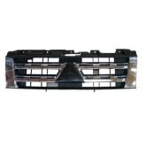 Решітка радіатора Mitsubishi PAJERO WAGON 4 2007-2012