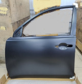 Дверка передня ліва Mitsubishi L200 2005-2015