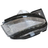 Повторювач повороту лівий TOYOTA COROLLA, YARIS CROSS, 8173002200