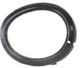 Рамка противотуманной фари Ford Mondeo II (97-00) ліва