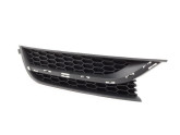 Решітка в бампер права Volkswagen Passat B7 USA 2010-2014, 561853666C9B9