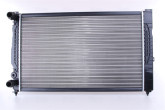 Радіатор охолодження двигуна Volkswagen Passat B5, Skoda Superb, Audi A6C5 1997-2005 (8D0121251E)