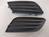 Решітка в бампер Buick Encore 2013-2016, права