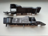 Направляюча бампера ліва Audi A5 B8 2007-2016, 8T0807283C