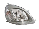 Фара передня права Toyota Yaris 1999-2002,8111052020, 8111052021