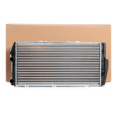 Радіатор охолодження двигуна Audi 100 C3 1982-1991